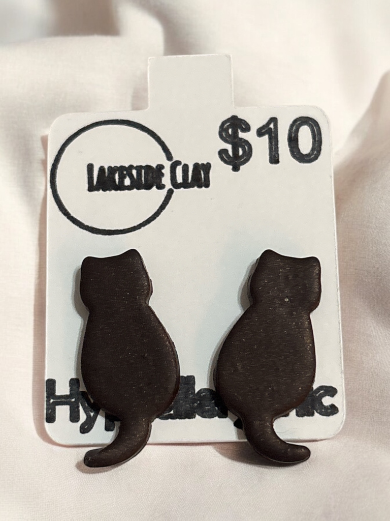 Brown Cat Studs