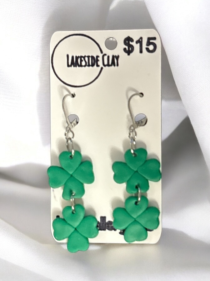 Double 4 Leaf Clovers