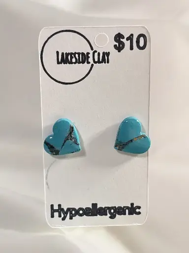 [56-8] Faux Turquoise Heart Studs