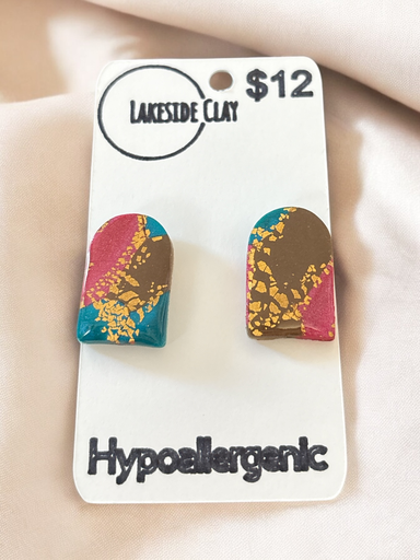 [13-4] Gilded Peacock Arch Studs