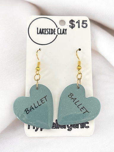 [48-12] Dusty Blue Ballet Hearts