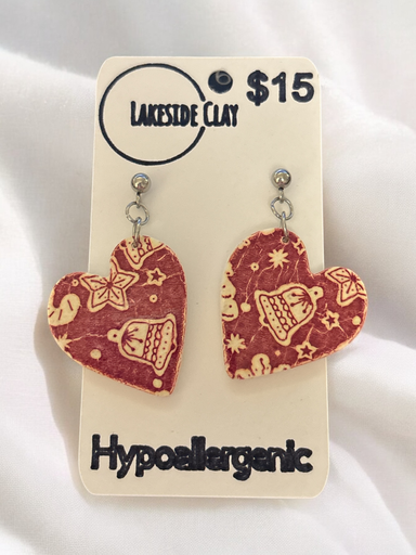 [51-31] Red Christmas Pattern Hearts