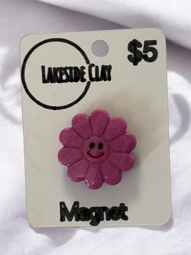 [A-32] Pink Smiley Flower Magnet